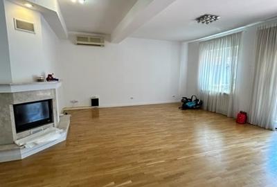 Casă individuală cu 7 camere cu Canalizare în Iancu Nicolae - 3