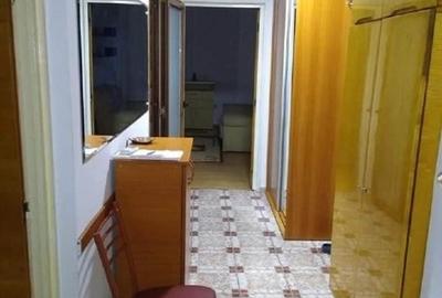 Apartament cu 2 camere decomandat, mobilat în Păcii