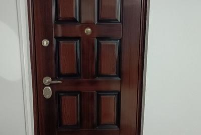 Apartament cu 2 camere decomandat în Berca