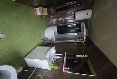 Casă cu 5 camere cu Teren 1000 Mp în Ciclova Română - 1