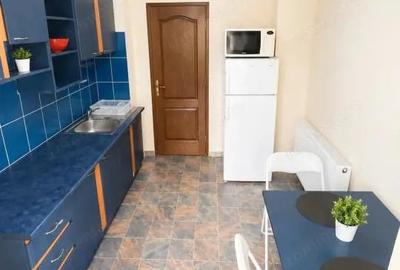 Apartament cu 2 camere decomandat în Circumvalațiunii - 4