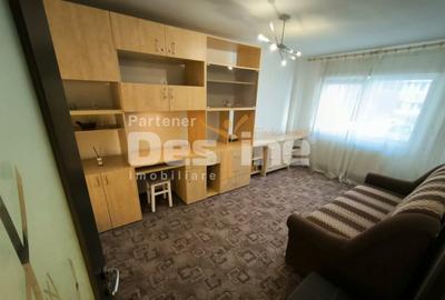 Apartament cu 2 camere decomandat în Răcădău