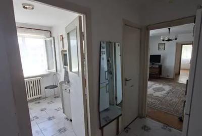 Apartament cu 2 camere semidecomandat în Valea Rosie