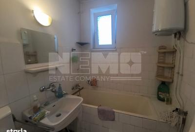 Apartament cu 3 camere semidecomandat în Ultracentral