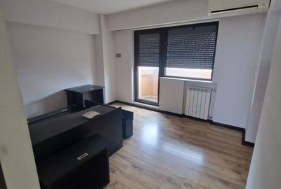 Apartament cu 4 camere în Victoriei - 8