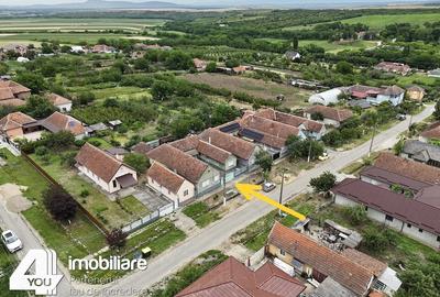 Casă cu 7 camere cu Teren 864 Mp în Drauț