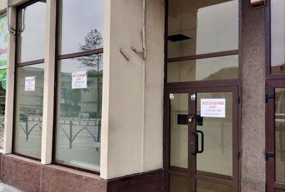Spațiu comercial, de 34 mp, în Central