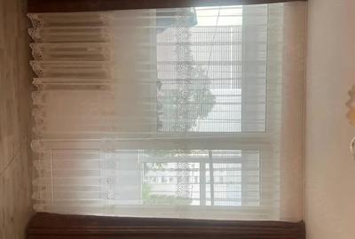Apartament cu 3 camere decomandat în Central - 2