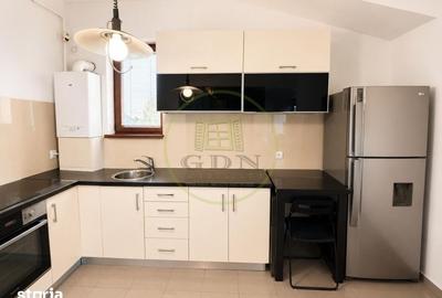 Apartament cu 2 camere semidecomandat în 1 Mai