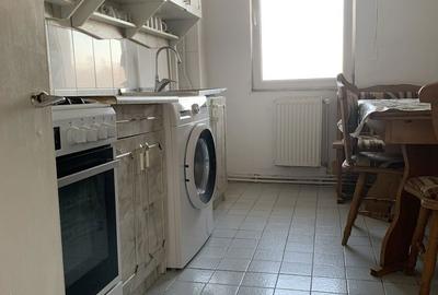 Apartament cu 3 camere în Păcurari - 2