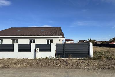 Duplex cu 3 camere cu Canalizare în Dudeștii Noi - 1