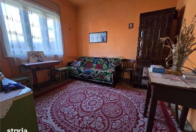 Casă cu 3 camere cu Teren 227 Mp în Central - 1