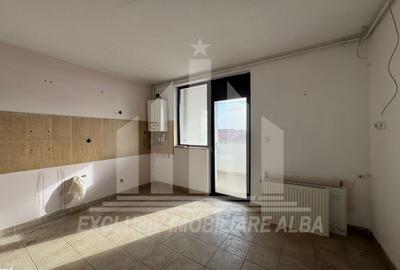 Apartament cu 5 camere decomandat în Cetate - 2