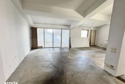 Spațiu comercial, de 270 mp, în Apărătorii Patriei - 11