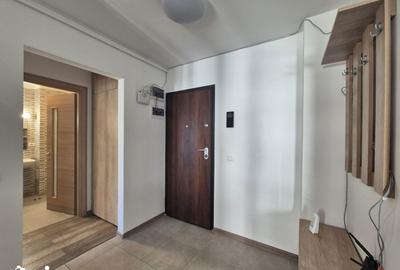 Apartament cu 2 camere decomandat, mobilat în Tractorul - 13