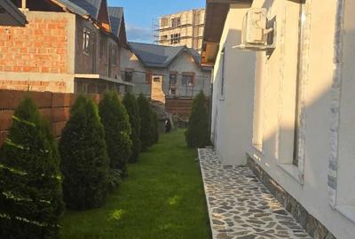 Casă cu 4 camere în Vișan