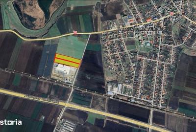 Teren de 27700 mp, în Central