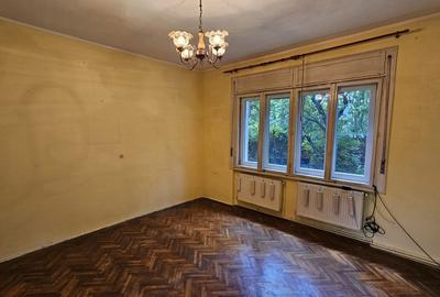 Casă individuală cu 2 camere cu Canalizare în Central - 5