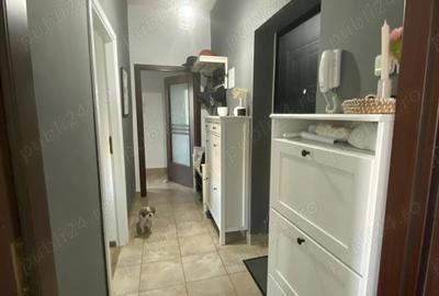 Apartament cu 2 camere decomandat în Aeroport
