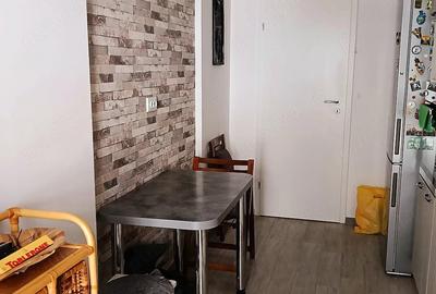 Apartament cu 2 camere decomandat în Titan - 4