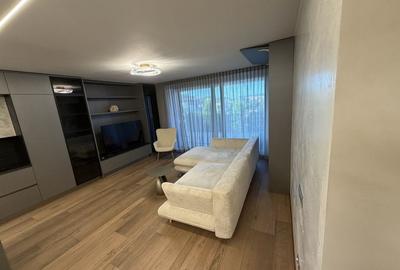 Apartament cu 3 camere semidecomandat în Bună Ziua