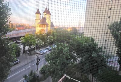 Apartament cu 2 camere decomandat în Alexandru cel Bun - 2