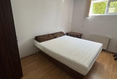 Apartament cu 2 camere decomandat în Zorilor