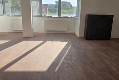 Apartament cu 3 camere decomandat în Dămăroaia - 6