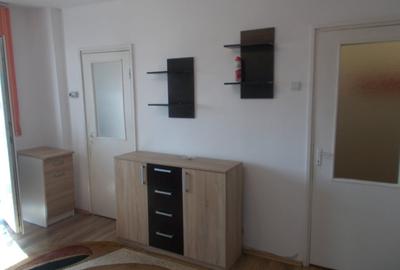 Garsonieră semidecomandată în Astra - 3
