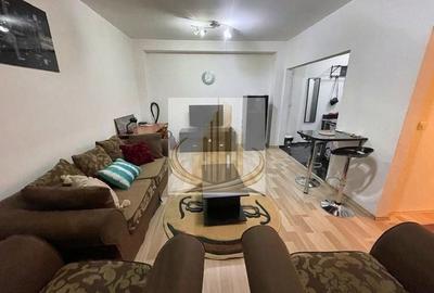 Apartament cu 2 camere semidecomandat, mobilat în Central