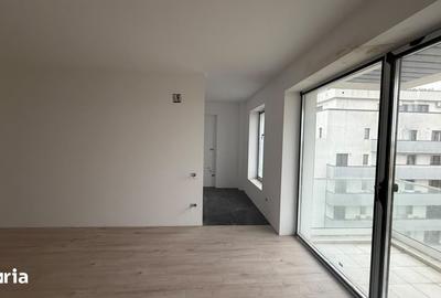 Apartament cu 3 camere decomandat în Sisești
