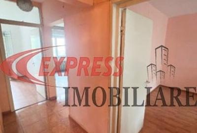 Apartament cu 3 camere decomandat în Dristor