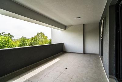 Apartament cu 2 camere decomandat în Militari