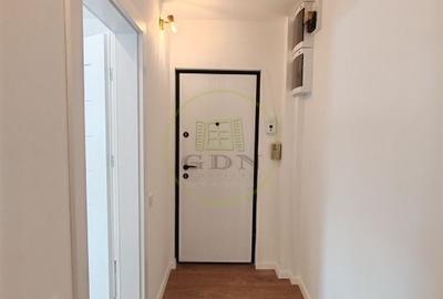 Apartament cu 3 camere decomandat în Ștrand