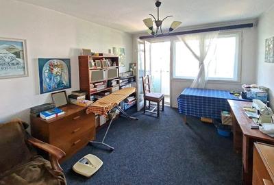 Apartament cu 3 camere decomandat, mobilat în Giulești