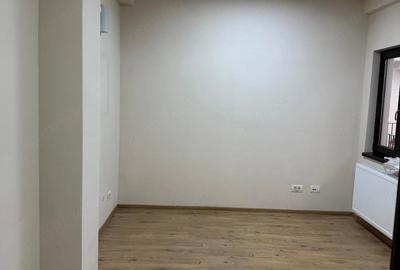 Spațiu comercial, de 16 mp, în P-ța Unirii