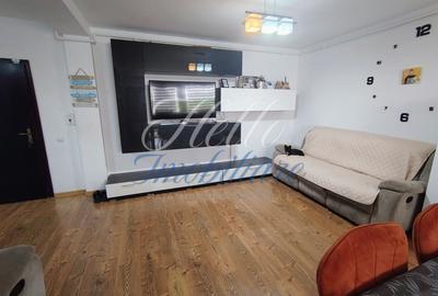 Apartament cu 3 camere semidecomandat, mobilat în Florești