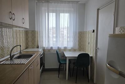 Apartament cu 2 camere nedecomandat în Central