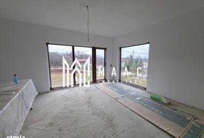 Casă cu 4 camere în Lupoaia - 9