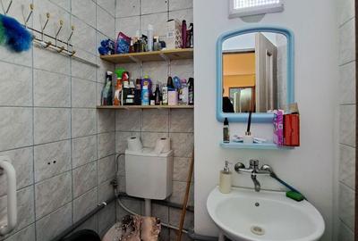 Apartament cu 3 camere decomandat în Central - 6