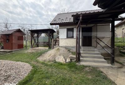 Casă cu 3 camere în Ciglean