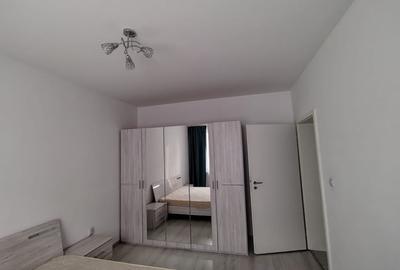 Apartament cu 2 camere decomandat în Giroc