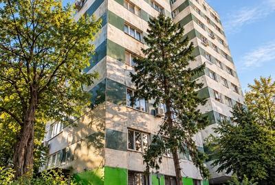 Apartament cu 3 camere circular în Drumul Taberei