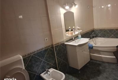 Apartament cu 3 camere decomandat în Ștefan cel Mare - 13