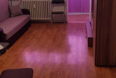 Apartament cu 2 camere decomandat în Alexandru Obregia