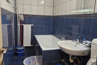 Garsonieră decomandată în Vitan - 9