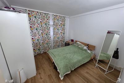 Apartament cu 2 camere semidecomandat, mobilat în Central