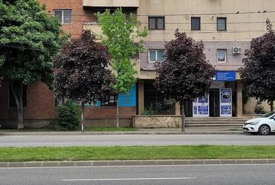 Spațiu comercial, de 40 mp, în Central - 6