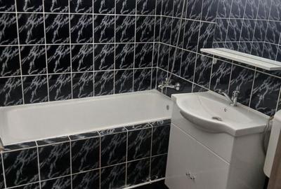 Apartament cu 3 camere semidecomandat în Central - 3
