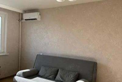 Garsonieră decomandată în Rahova